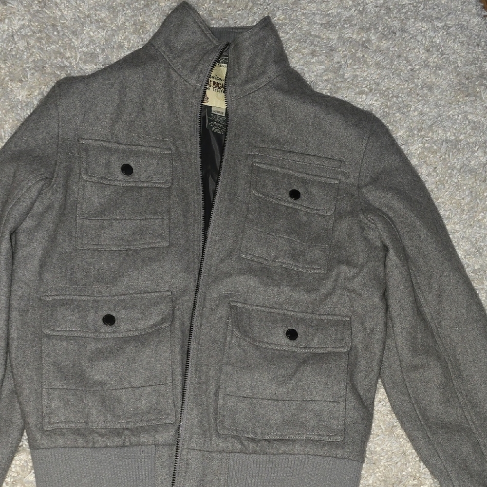 Men's Gray Jacket